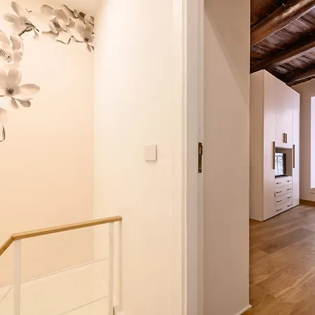 Apartament Dimora Aragonese Neapol