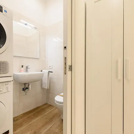 Dimora Aragonese * Napels