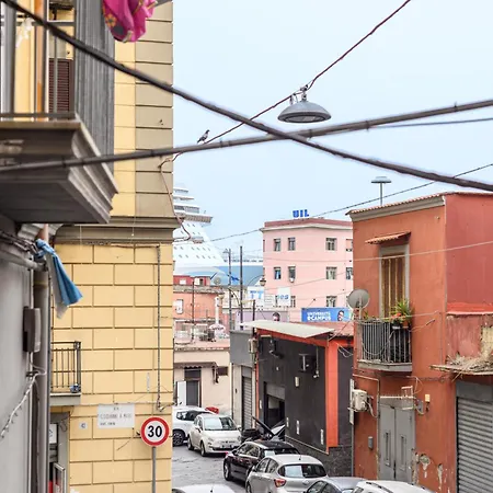 Dimora Aragonese 아파트 나폴리